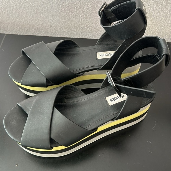 Steve Madden Macer Women's Cuffed Platform Sandals Black Multi size 8 - Picture 3 of 12